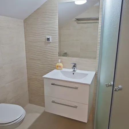 Blekit Oceanu Accommodatie bij particulieren *